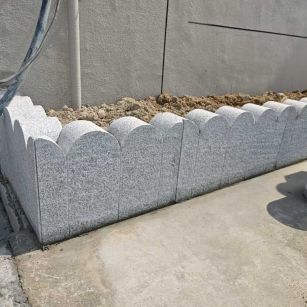 衡水 芝麻白花岗岩花边石铺装效果图