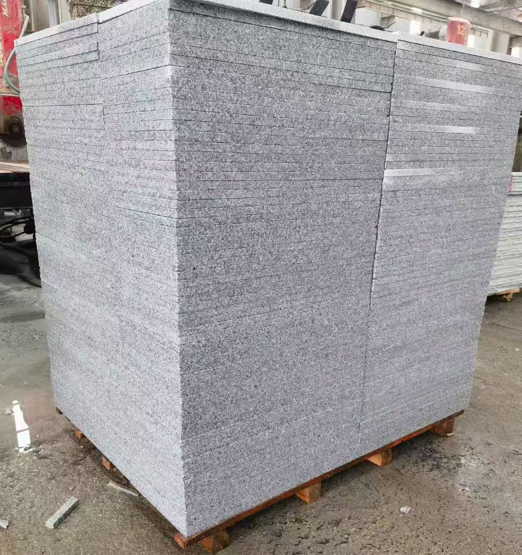 衡水 火烧面地铺石，街道广场园林市政工程板，1.8~5.0厚均有现货