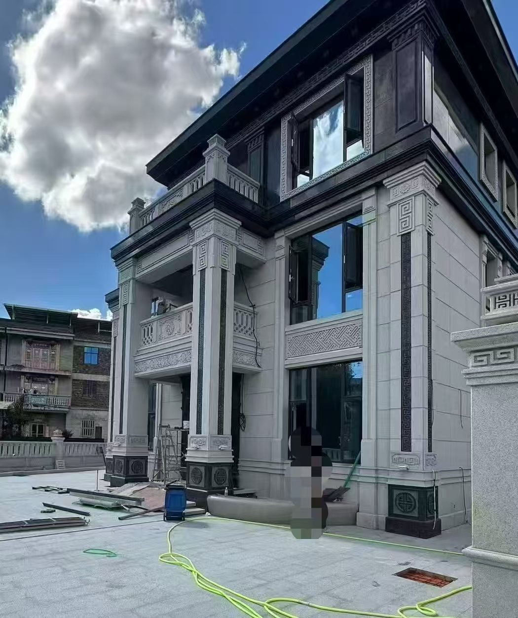 衡水 别墅干挂，芝麻白与芝麻黑完美配合